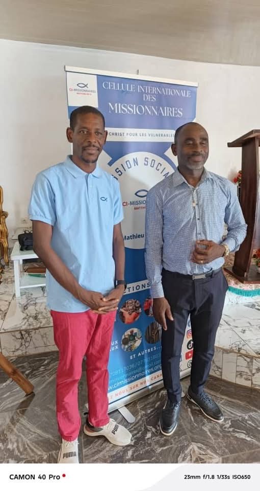 Le président et le coordinateur du département de Grand lahou, le prophète Niamey Koffi